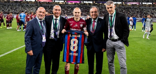 Andrés Iniesta: Tréneri trpia oveľa viac ako futbalisti